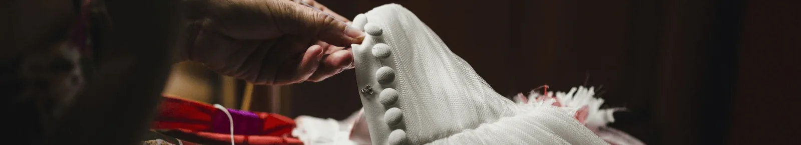 Änderungen am Brautkleid, auch wenn es nicht bei uns gekauft wurde.