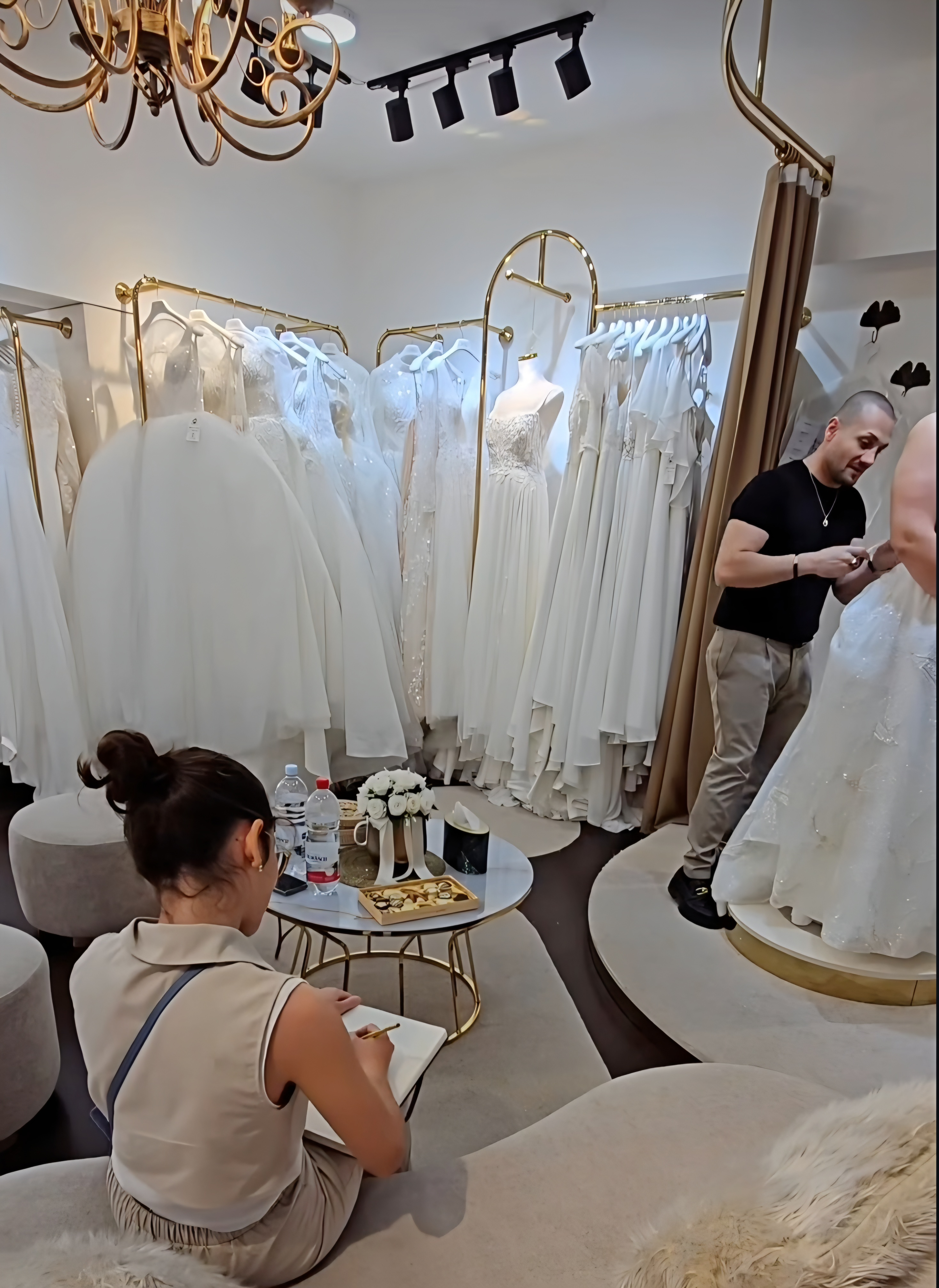 Instagram Reel – Beratung im BOUZ Braut Atelier